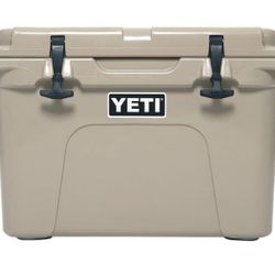 Tundra 35 YETI Desert Tan Color Cooler