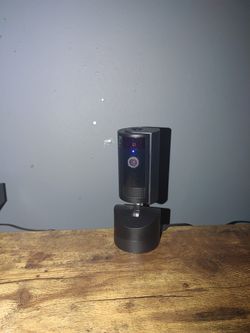 Pan Tilt Camera, Wired, Indoor, Black, Oscillate