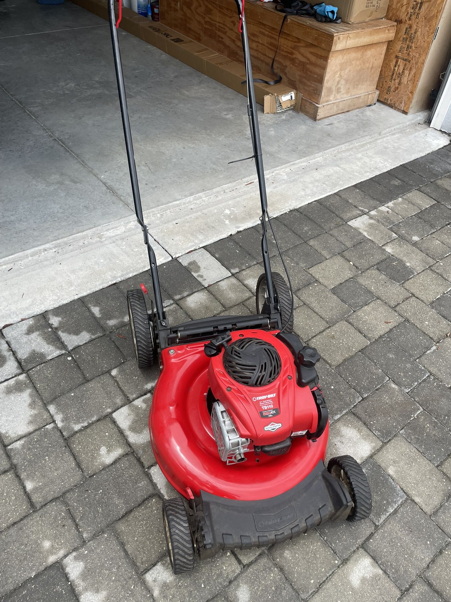 Toro Mower Cranks Up Right Away!