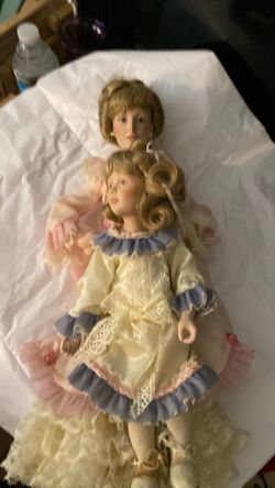 Danbury Mint a mothers loving touch mother and daughter