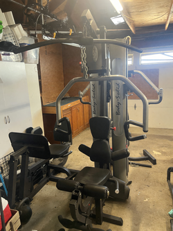 Body Solid G9S Two Stack – Like New, 7 Stations, 210 lb Capacity - Oceanside, CA