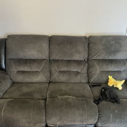 Ashley Earhart reclining couch/love seat
