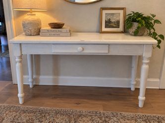 White Wood Console / Entryway Table – DIY Project