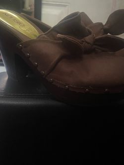 Women shoes