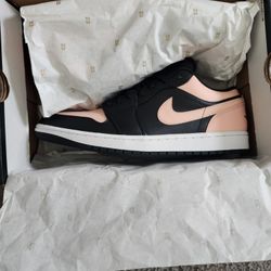 Air Jordan 1 Low