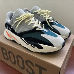 Adidas Yeezy WaveRunner Men’s Size 10