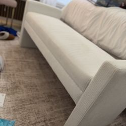 51.2” W WHITE/IVORY WAYFAIR BENCH FOR SALE