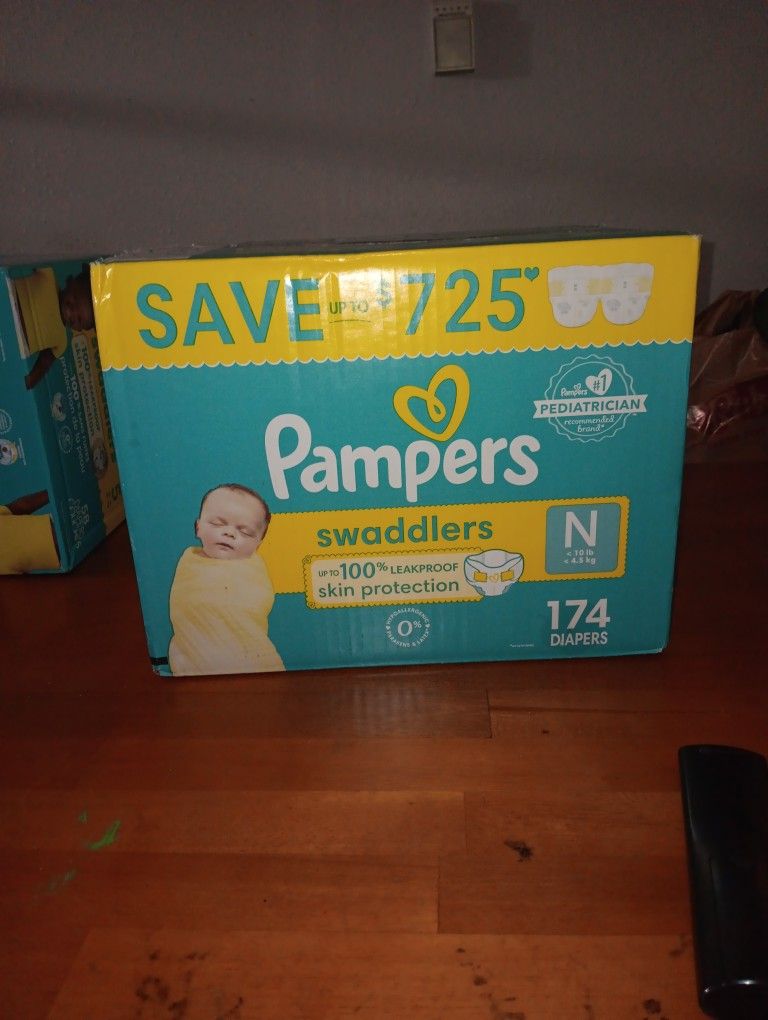 Pampers Swaddlers