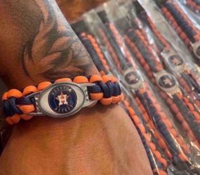 Houston Astro's Paracord Bracelet