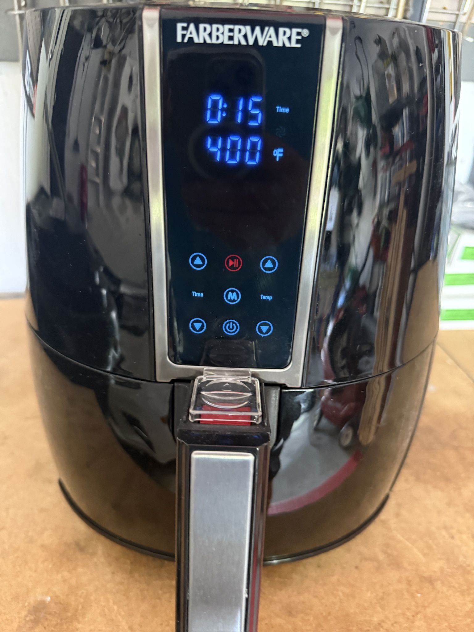 Large Farberware Digital Air Fryer in great shape!