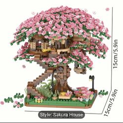 NWT Cherry Blossoms Tree House 2008pcs building set