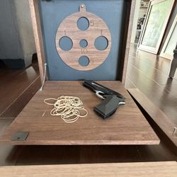 Metal Rubber Band Shooter And Wood target box