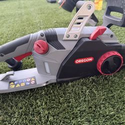 Oregon CS1400 15 Amp Corded Electric Chainsaw, 16 in. Bar, Equipped with S56 chain, High-Power, Low-Noise