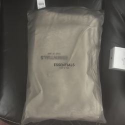 Essentials Fear of god  sweats