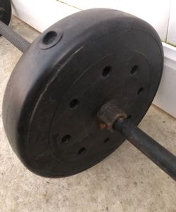 $15 Curl up Bar 40Lb Weights