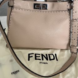 Vintage Fendi Bag for Sale in Miami, FL - OfferUp