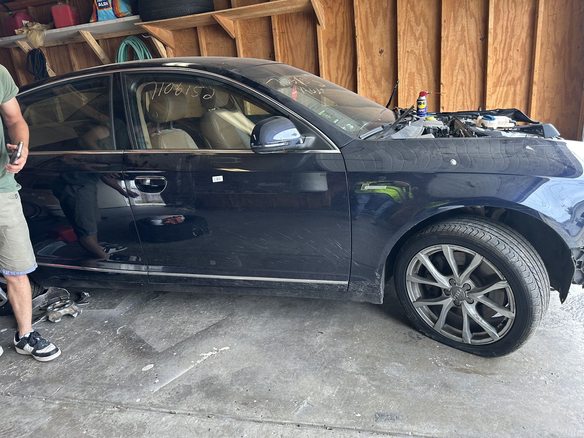 Audi 2010 Mechanic Special For Parts