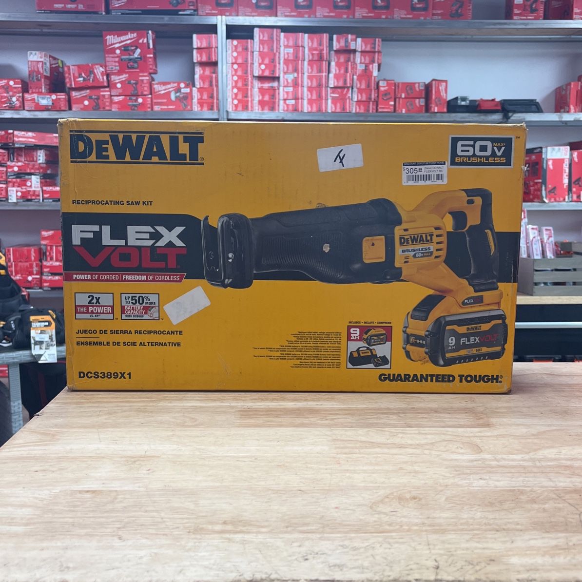 DEWALT FLEXVOLT 60V MAX Cordless Brushless Reciprocating Saw with (1) FLEXVOLT 9.0Ah Battery