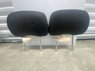 1(contact info removed) Nissan Frontier Xterra Front Headrests Gray Cloth Pair OEM