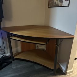 Studio Computer Desk