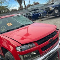 08-12 Chevy Colorado Canyon Hood $225 