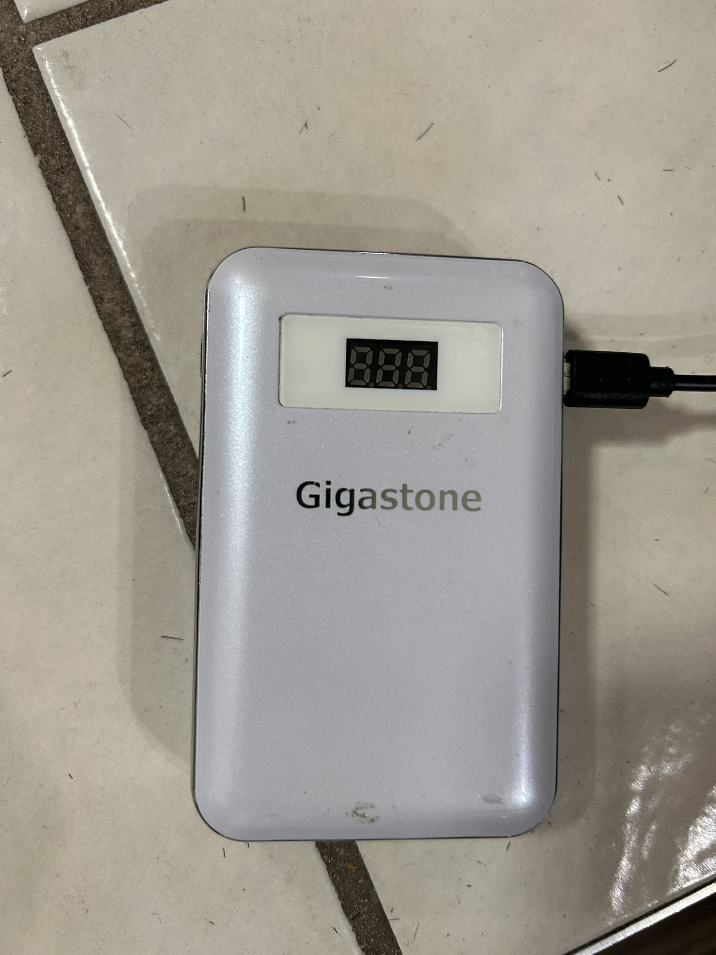 Gigastone Portable Charger 10000mAh