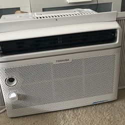 Toshiba Window Air Conditioner 
