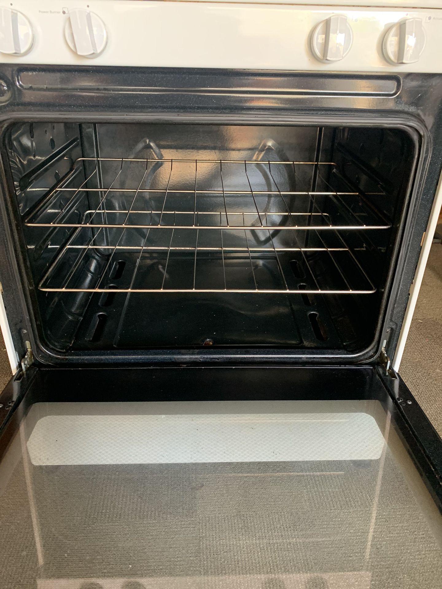 30” Whirlpool Gas Range for Sale in South Norfolk, VA OfferUp
