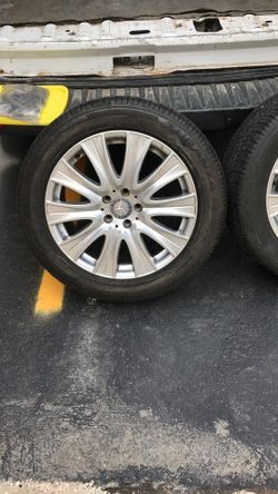 4 Tires And  Rims From Late  Mercedes  