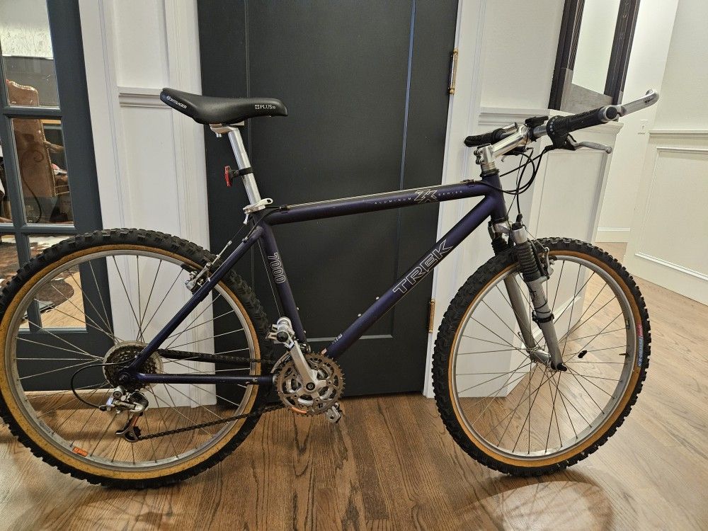 Trek 7000 Zx Series Mountain Bike