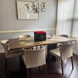 Dining Room Table And Chairs 