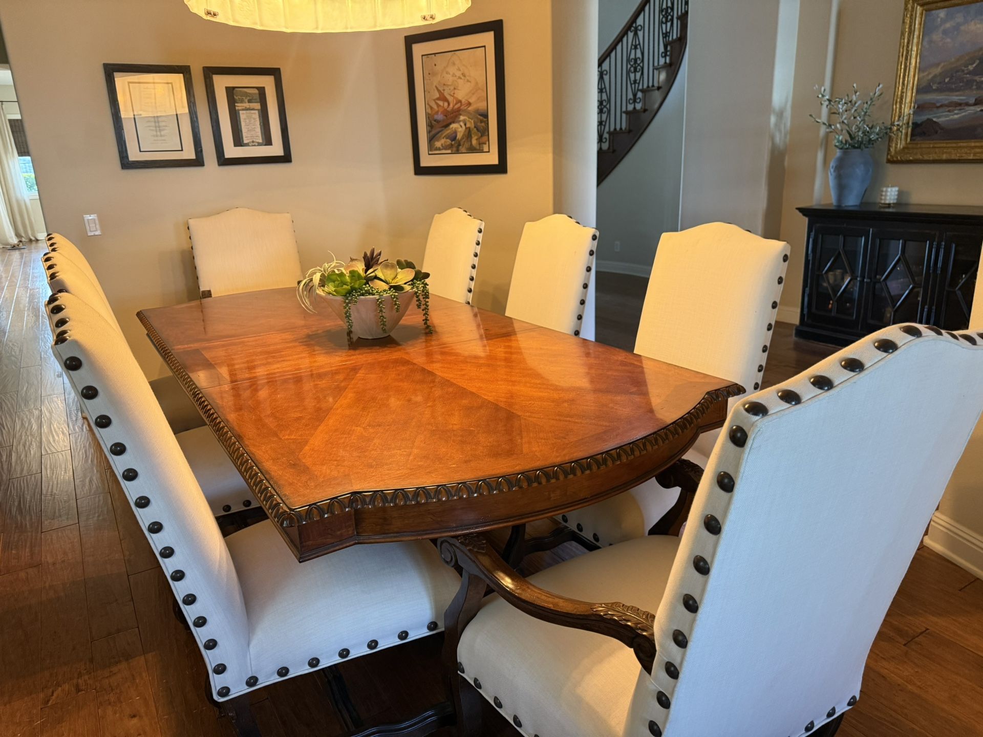 Dining Table Hickory White With 8 Chairs