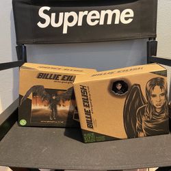 Billie Eilish All The Good Girls Go To Hell 6" Doll Figure + Diorama Display