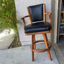 3 Chairs For