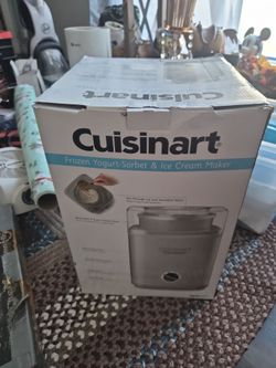 Ice cream maker