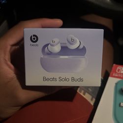 Beats Solo Buds