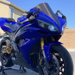 2006 Yamaha R1