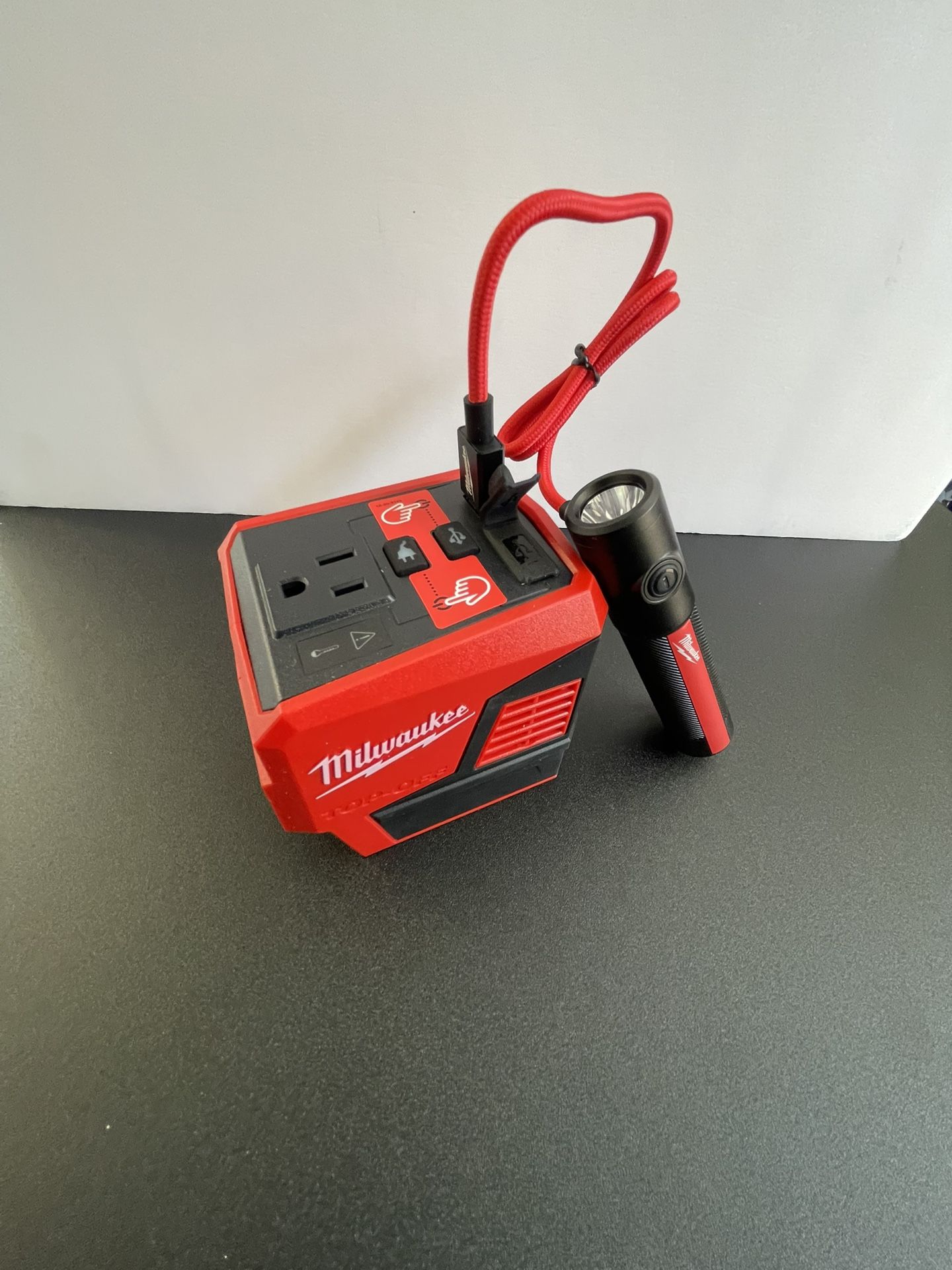 Topoff & Pocket Flashlight