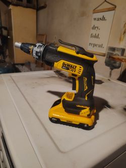 20 Volt Dewalt Drywall Drill New