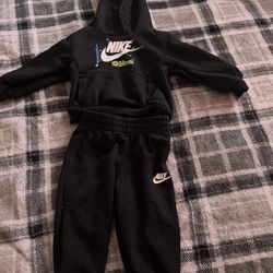 2 Baby Nike Clothes 