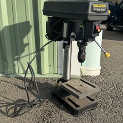 Harbor Freight Tools Central Machinery 44505 8” Drill Press