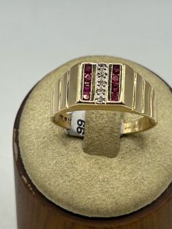 10k yellow gold diamond and ruby ring