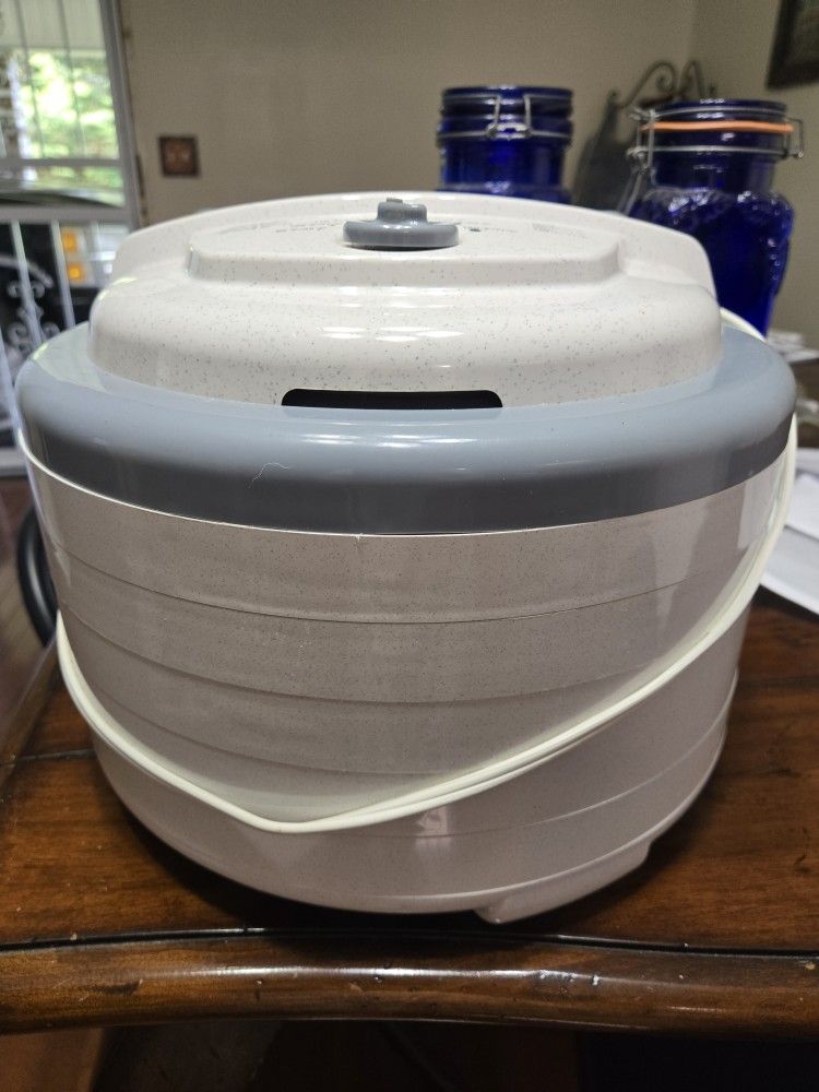 Food Dehydrator