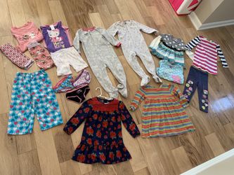 Girl clothes size 3T