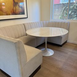 Round Couch And Marble Table 