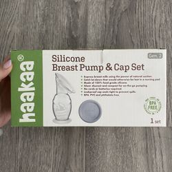 Haakaa Hand Manual Suction Pump Breast Milk Breastfeeding Nursing Newborn Baby Shower Gift Essential Nursery Present Gift