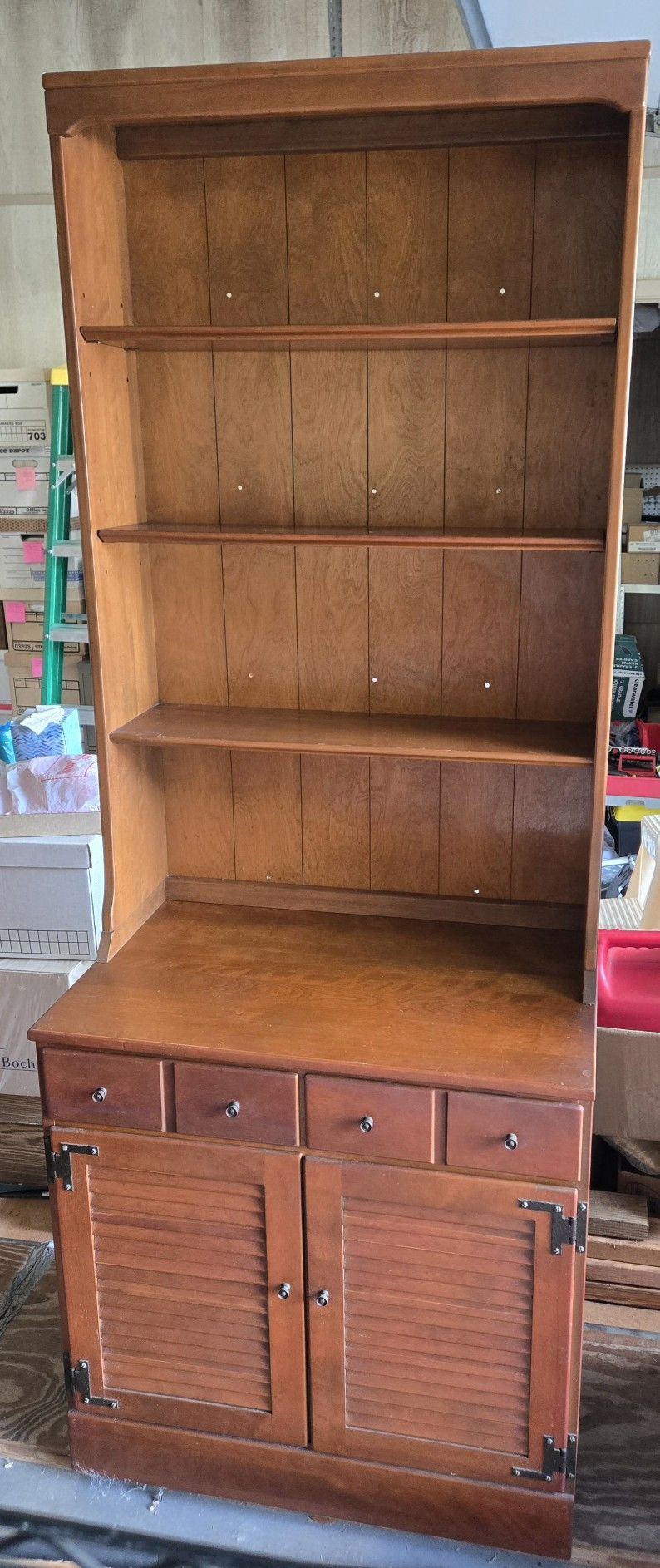 Vintage Mid-Century Ethan Allen Early American Solid Maple and Birch Bookcase/hutch/cabinet