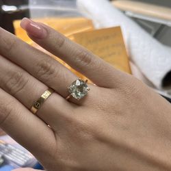 14k Yellow Gold Green Amethyst Ring / Anillo De Oro 14k Con Una Amatista Verde 