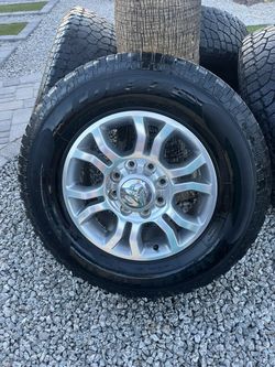 LT275/70R18 For Dodge