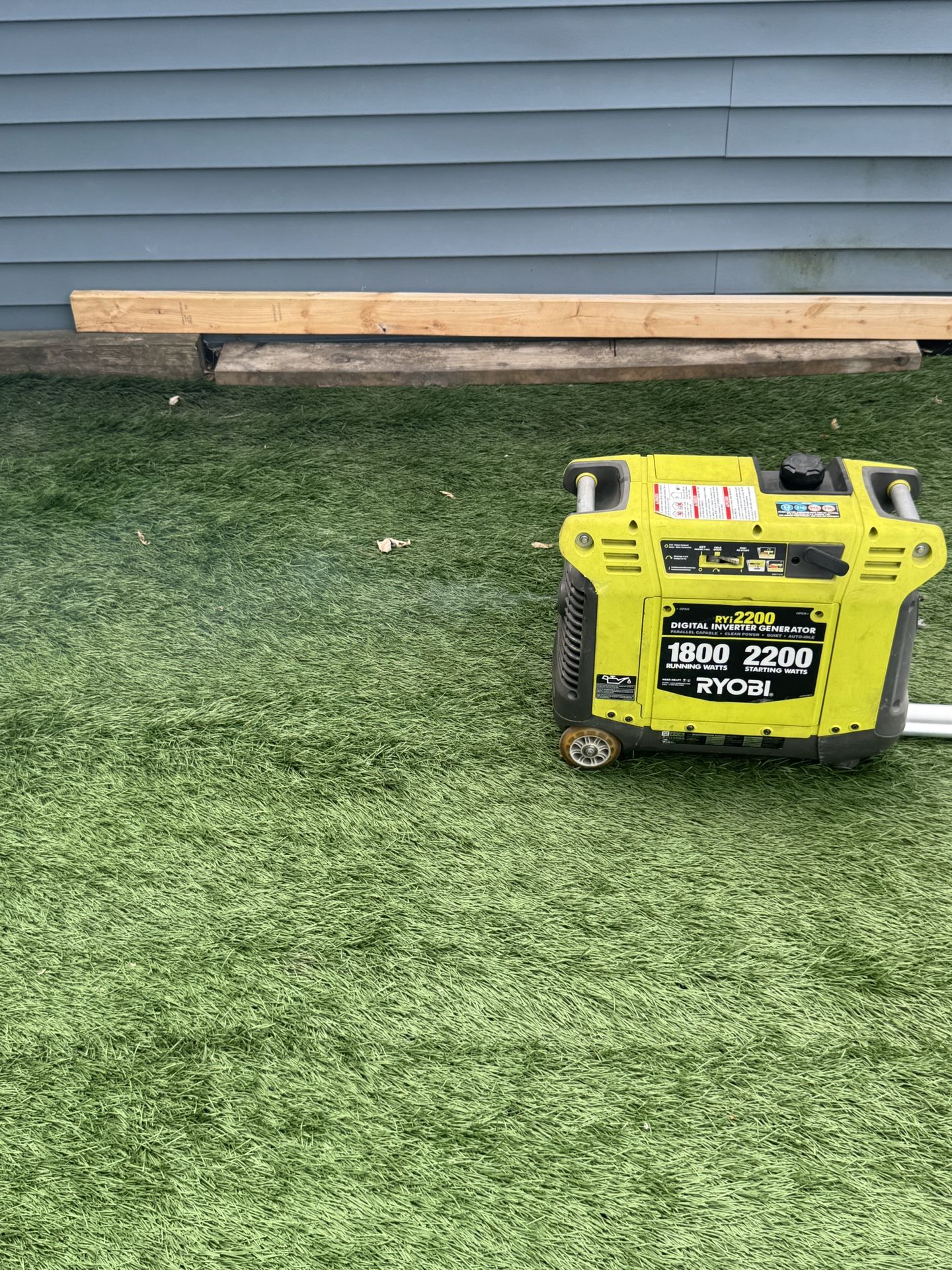 Rioby Generator 2200w
